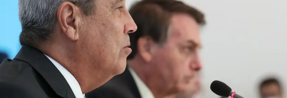 PF: Braga Netto violou proibição de manter contato com Bolsonaro