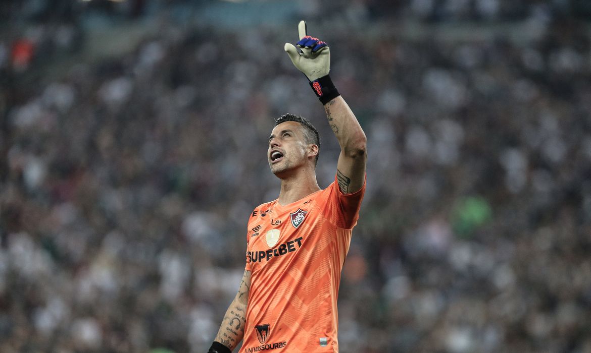 OAB Barro Preto - Fábio vira jogador com mais partidas disputadas no futebol mundial