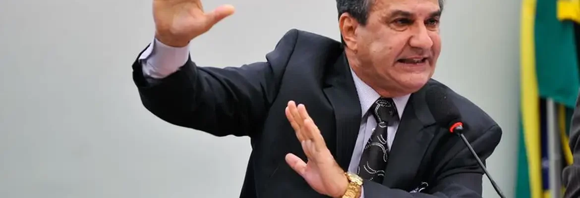 Moraes determina busca e apreensão contra Silas Malafaia