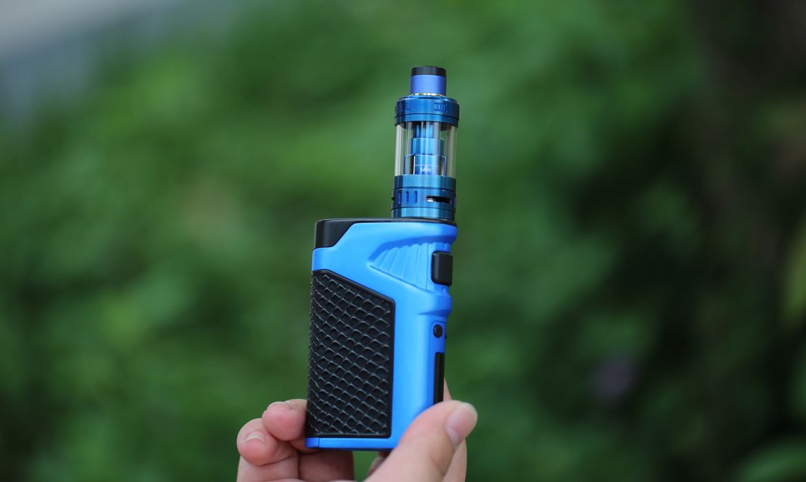 OAB Barro Preto - Plataformas devem remover propagandas de cigarros eletrônicos em 48h